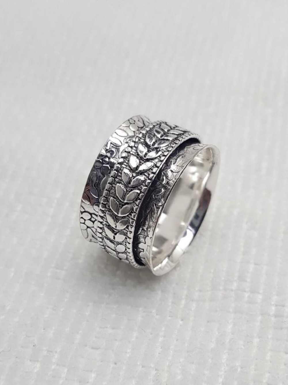925 Silver Textured Spinner Ring Band